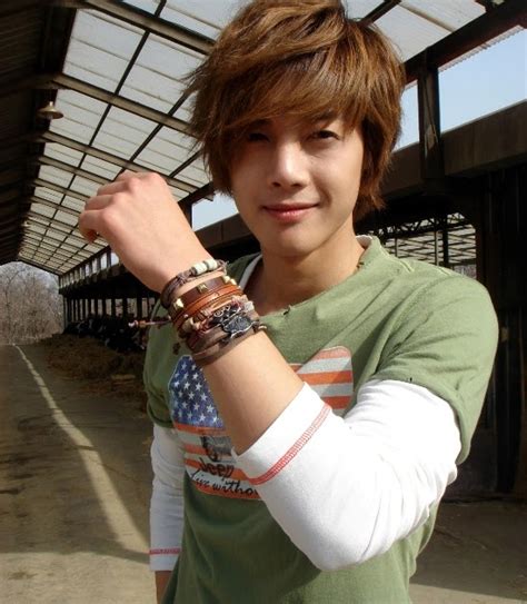 Foto Dan Profil Artis Korea Kim Hyun Joong Foto Biodata Dan Profil