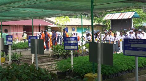 Siswa Siswi Sekolah Menengah Di Lingkar Tambang Ikuti Kegiatan Edukasi