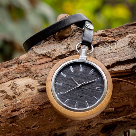 Reloj Articulado De Madera En Dos Colores Modelo Kumasi Mm