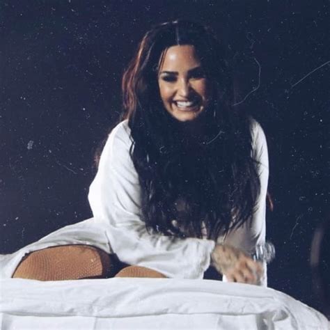 Demi Lovato Hot And Sexy Photos The Fappening
