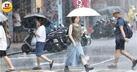 今晨最低溫僅19 3℃！「3縣市」嚴防大雨 雙十國慶天氣曝 生活 Ctwant