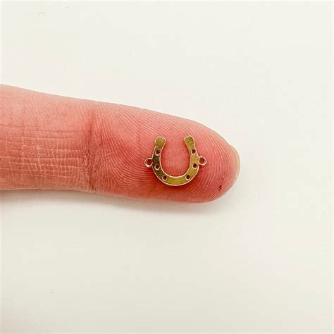 Horseshoe Connector – Essbe Jewelry Supply