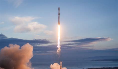 Spacex Regardez En Direct Le Décollage De 60 Satellites Starlink Pour