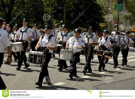 New York City Police Department Marching Band Editorial Image ...