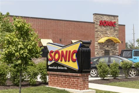 Sonic Drive In Fast Food Location Sonic Is A Drive In Restaurant Chain Editorial Photography