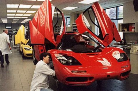 10 Interesting Facts About The Mclaren F1 Garage Dreams