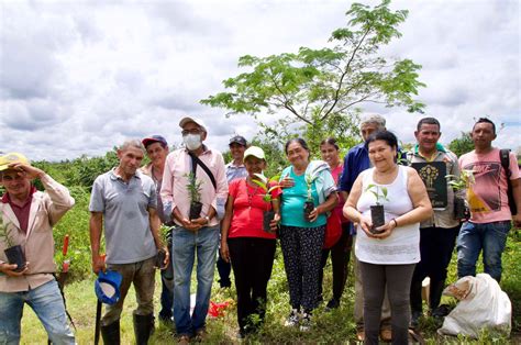 Restituyen Predios A Familias Campesinas De Colos