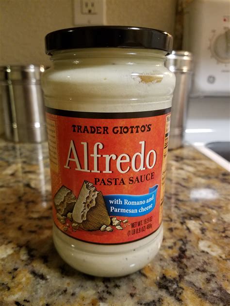 Everythingjoes Trader Joe S Alfredo Pasta Sauce Review Cheese