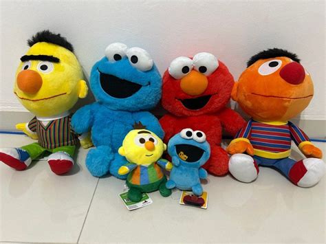 Sesame Street, Hobbies & Toys, Toys & Games on Carousell