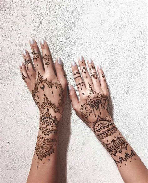 Pin by khanh on henna | Henna style tattoos, Henna inspired tattoos ...