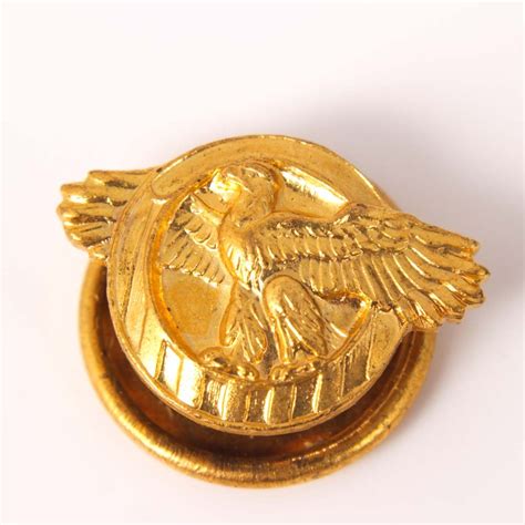 Vintage Gold Tone Military Honorable Discharge Lapel Pins | EBTH