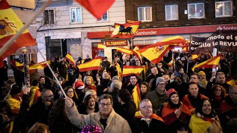 Manifestaci N En Ferraz Hoy En Directo Las Protestas Frente A La