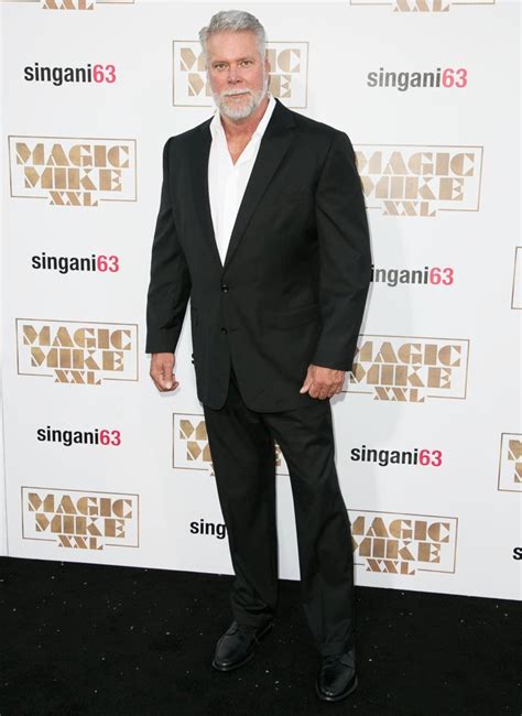 Kevin Nash Picture 5 - The Premiere of Warner Bros. Pictures' Magic ...