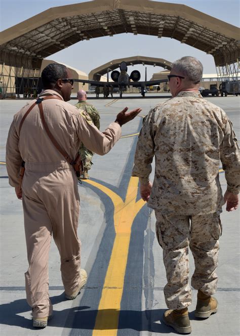 DVIDS - Images - CENTCOM Commander Visits Afghanistan [Image 4 of 5]