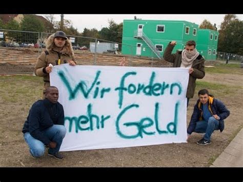 Flüchtlinge fordern mehr Geld Mit einem Bild gegen