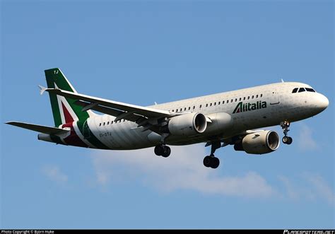 Ei Dtj Alitalia Airbus A Photo By Bj Rn Huke Id