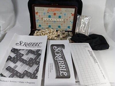 Scrabble Crossword Game Folio Travel Edition Hasbro Zippered Case