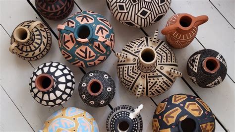 Sgraffito pottery: a history of the art and what to buy | House & Garden