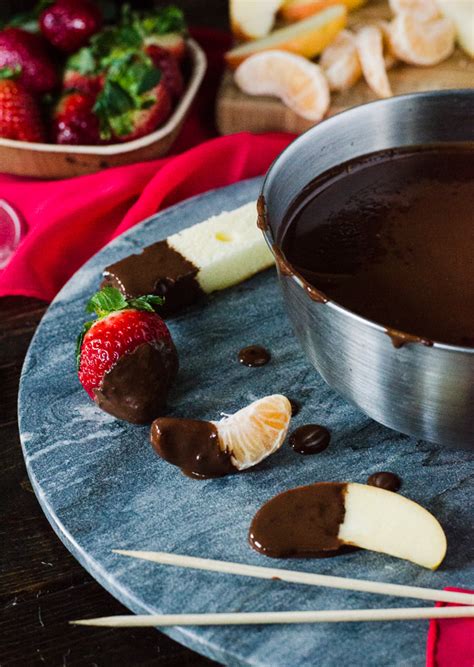 Easy Chocolate Fondue