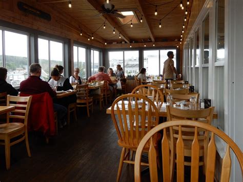 THE 10 BEST Restaurants in Boothbay Harbor (Updated 2024)