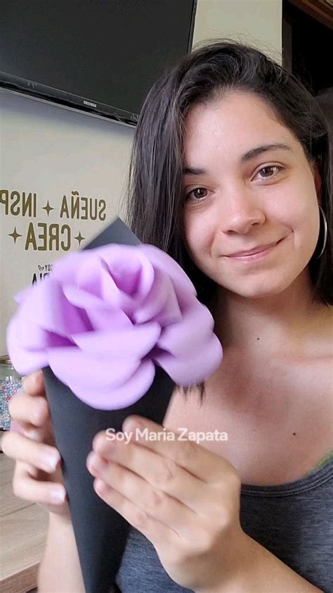 Flor De Papel Sencilla Con Cartulina 🌸 Manualidades Sencillas Y