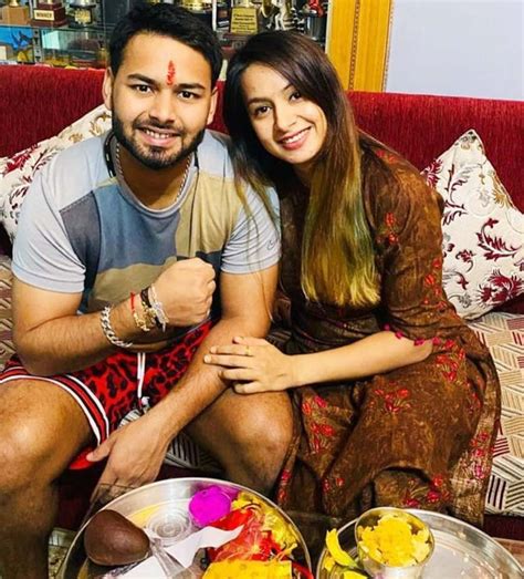 Step Inside Delhi Capitals Captain Rishabh Pants Homely Abode Via