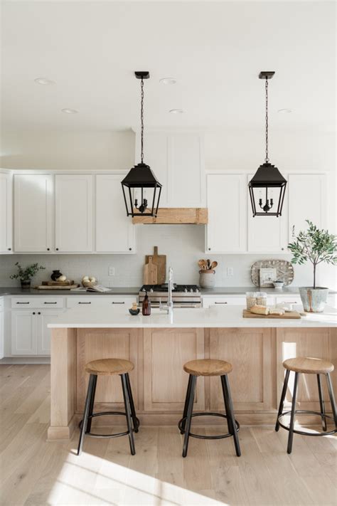 Ventura Seashell Oak By Oakstone Homes Transitional Kitchen Los