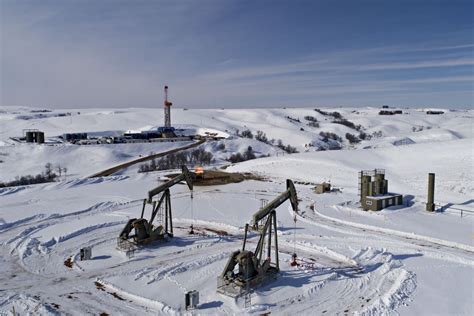 Oil Frackers Brace for End of the U.S. Shale Boom