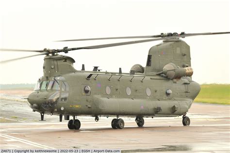 Aircraft Za Boeing Vertol Chinook Hc C N M A B M