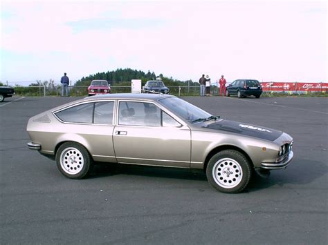 Alfetta Gt De Alfa Romeo Alfetta Gt Club Alfetta Gt V8 Stradale 3