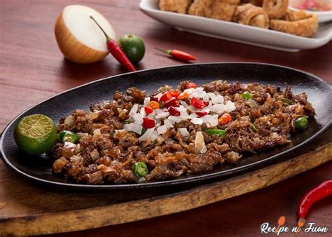 Pork Jowl And Chicken Liver That S This Filipino Sisig Recipe