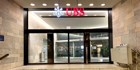 Ubs Sumi To Acquire Credit Suisse Wealth Management Unit In Japan