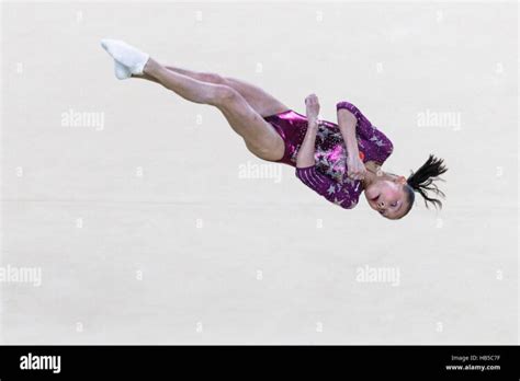 7 Hot Sexy Shang Chunsong Bikini Pics