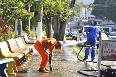 Força tarefa recolhe de lixo de praças e vias públicas Notícias