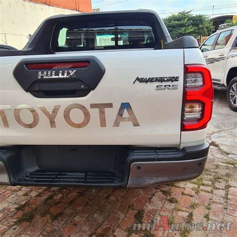 Venta De Camioneta Toyota Hilux Adventure En Santa Cruz Bolivia Milautos