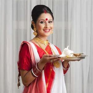 Traditional Costume of West Bengal | Traditional dresses, Ethnic looks ...