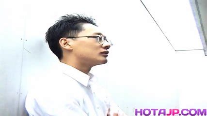 Japanese Av Model In Heats Endures A Good Fuck On Cam