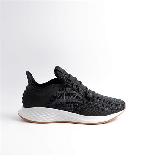 Кроссовки New Balance Roav Black купить в Краснодаре