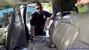 Policías desnudos gay hombre caliente guapo oficiales en persecución XVIDEOS