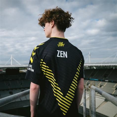 Esport Rocket League Zen Un Talent Jamais Vu Encore L Quipe