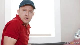 Maddy May Got Stuck In Her Dryer Porn Movies Movs