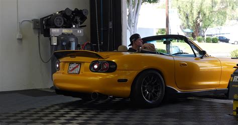 This Mazda Miata Goes From Busted To Beautiful In An Epic Dream Car ...