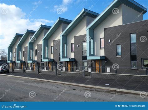 3,411 Modern Houses England Stock Photos - Free & Royalty-Free Stock Photos from Dreamstime