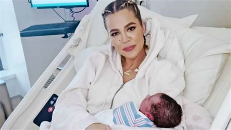 Khloe Kardashian Admits She Was Depressed During Son S Pregnancy Motherly