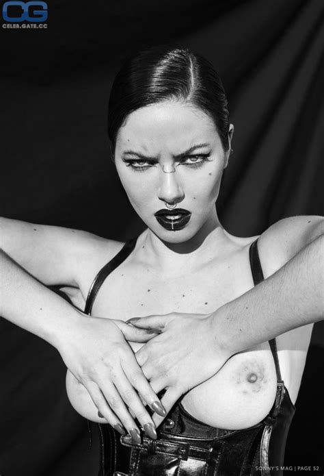 Ellie Gonsalves Nude Pictures Photos Playboy Naked Topless Fappening