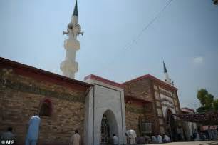 Pakistans Contradictory Crackdown On Red Mosque Extremism Daily