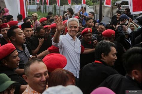 Jokowi Cawe Cawe Pemilu 2024 Ganjar Pranowo Hak Politik Kader PDIP