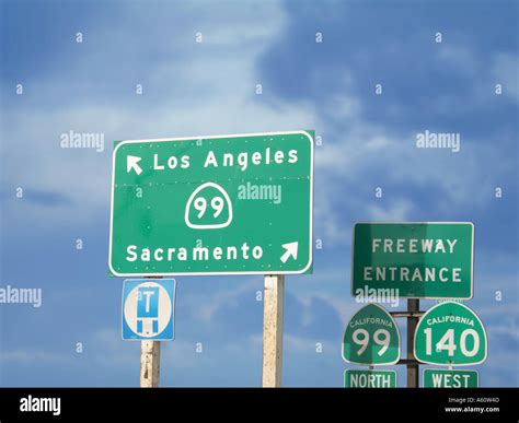 California highway signs hi-res stock photography and images - Alamy