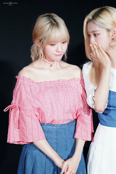 170730 CEREMONY WJSN LUDA Cosmic Girls Wjsn Luda Korean Fashion