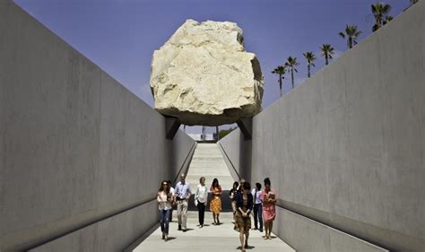 Levitated Mass at LACMA - Projects - MATT Construction